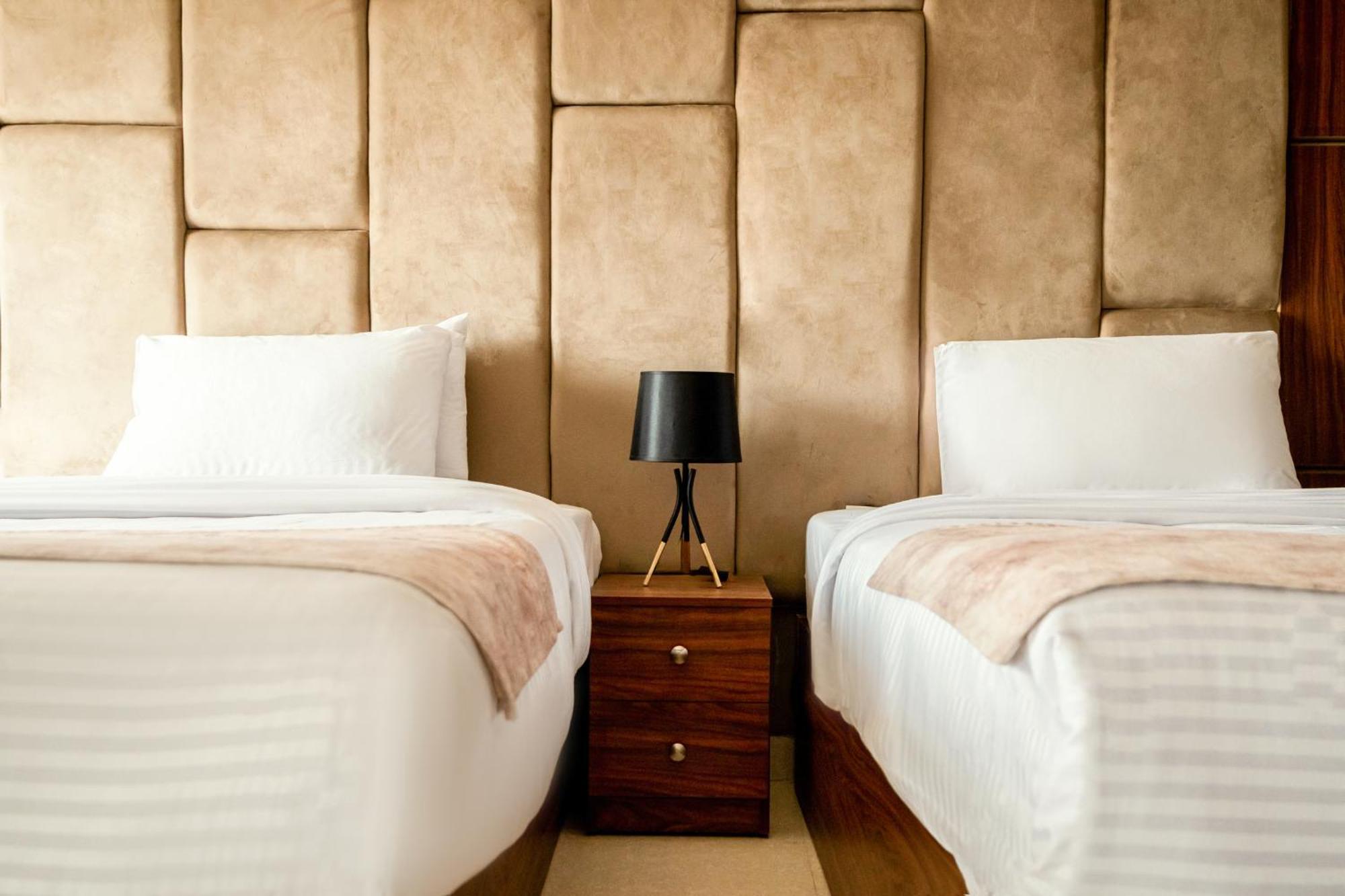 King Pyramids View Hotel Kafrat al Jabal Экстерьер фото